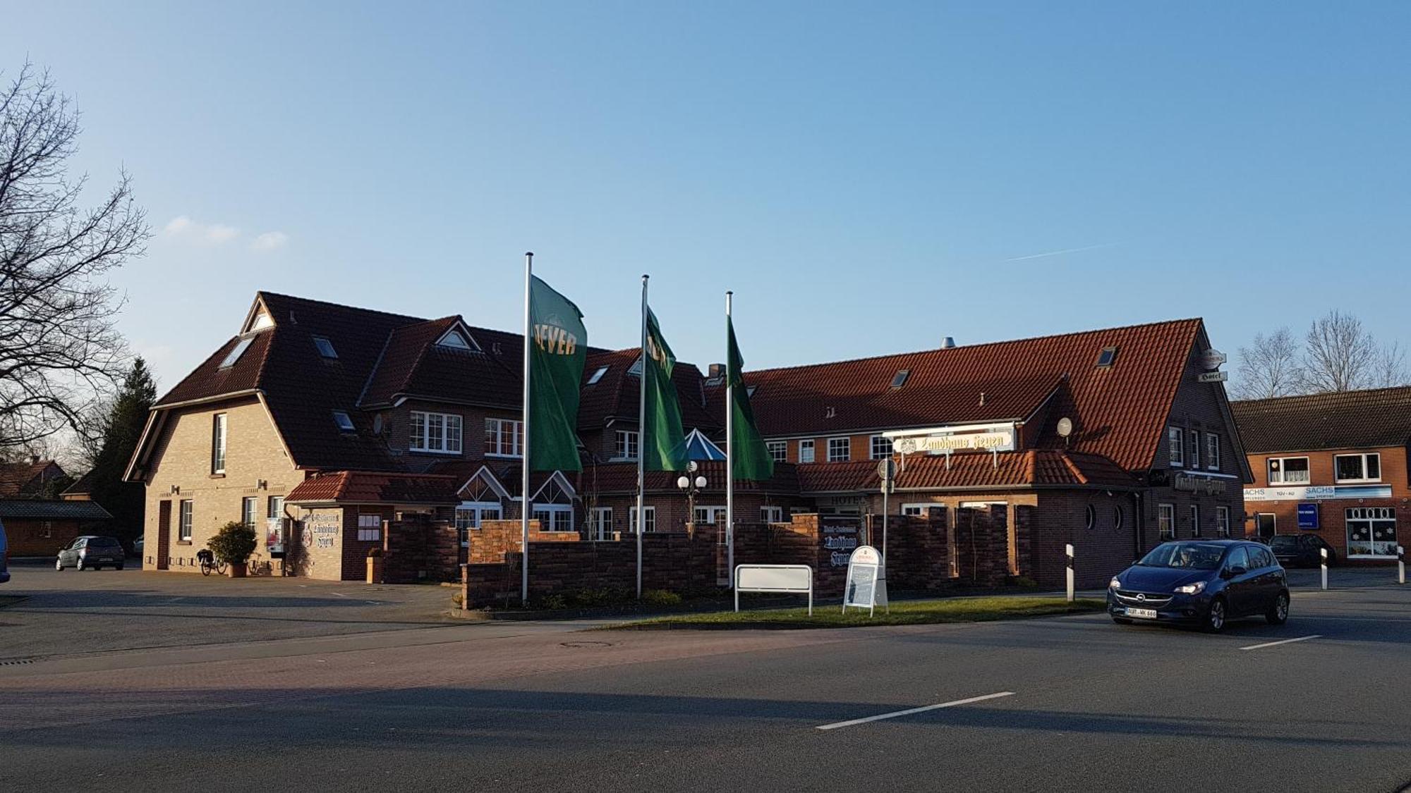 Hotel Landhaus Feyen Grossefehn Buitenkant foto
